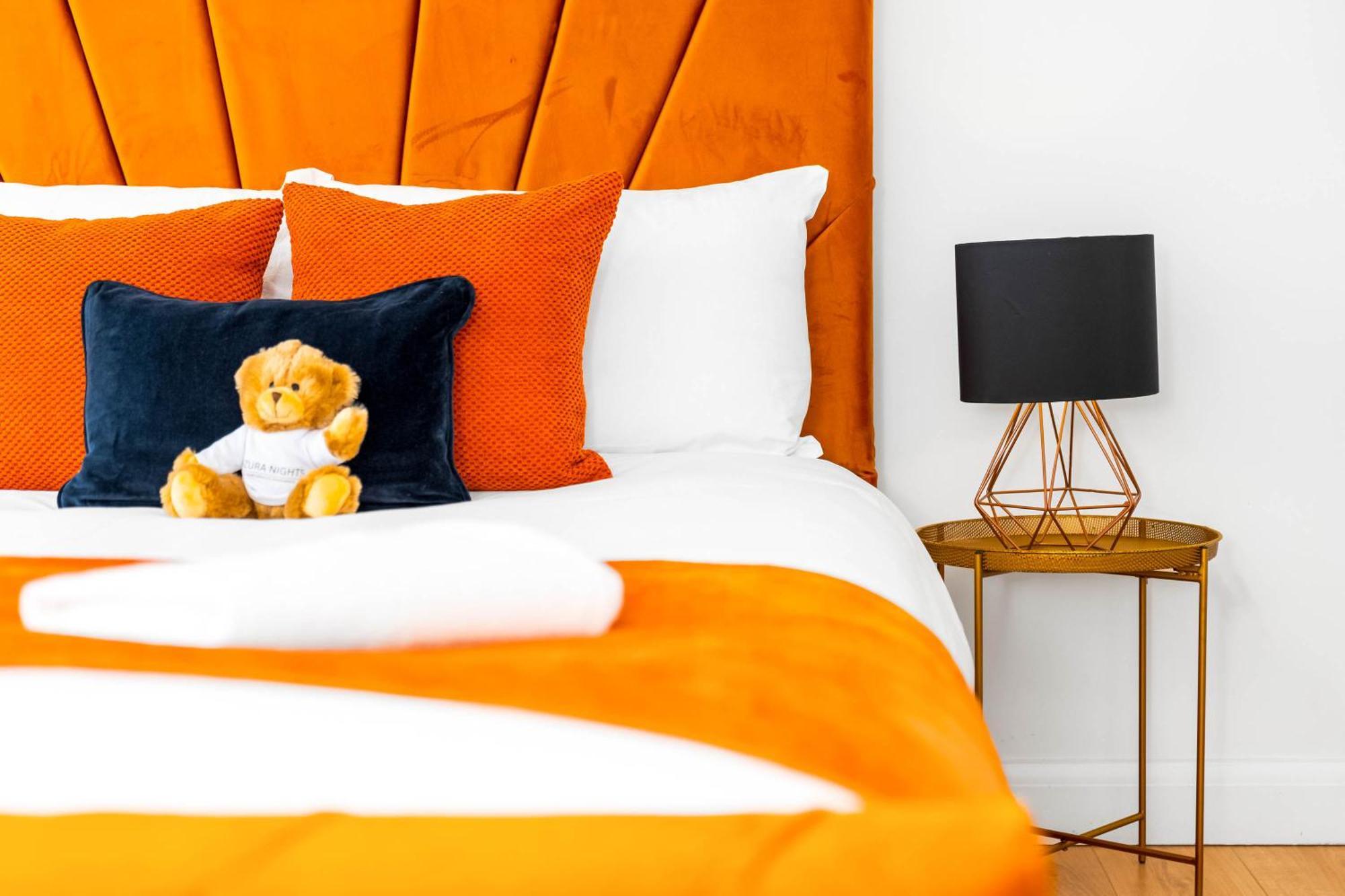 Luxury City Centre 5 Bed House With En-Suite, Bbq, On-Site Parking By Azura Nights Birmingham Exteriör bild