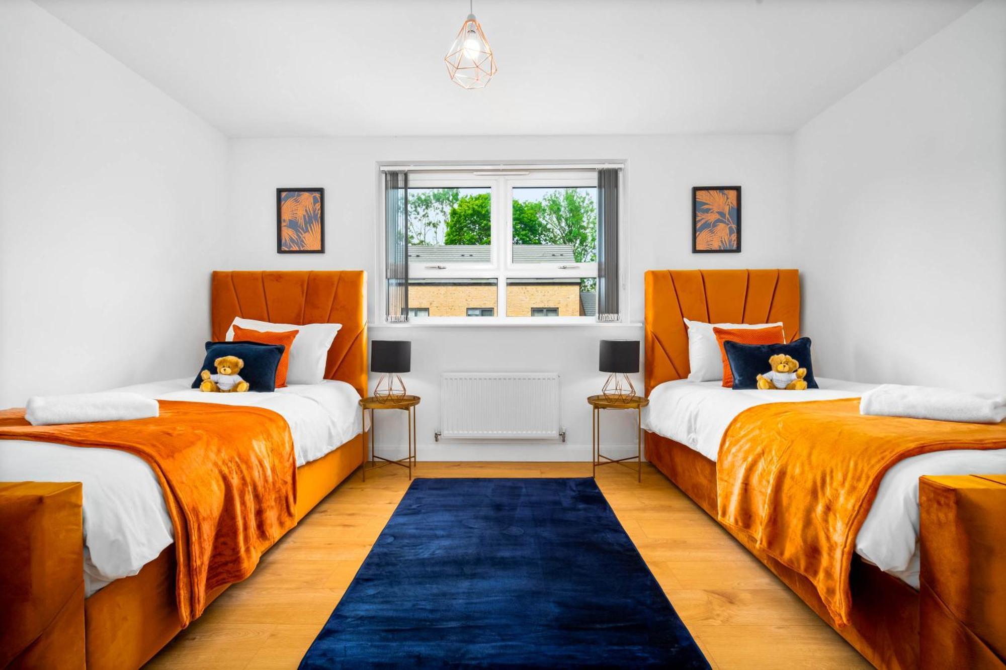 Luxury City Centre 5 Bed House With En-Suite, Bbq, On-Site Parking By Azura Nights Birmingham Exteriör bild