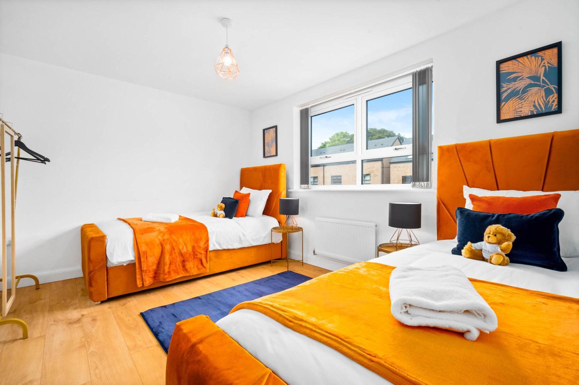 Luxury City Centre 5 Bed House With En-Suite, Bbq, On-Site Parking By Azura Nights Birmingham Exteriör bild