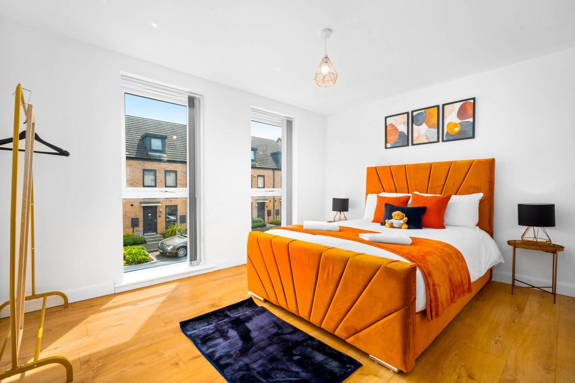 Luxury City Centre 5 Bed House With En-Suite, Bbq, On-Site Parking By Azura Nights Birmingham Exteriör bild