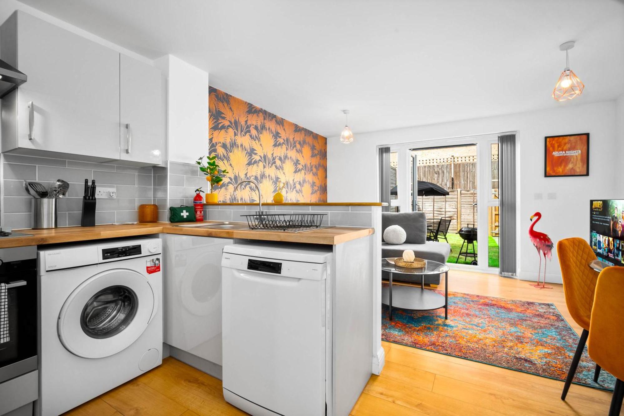 Luxury City Centre 5 Bed House With En-Suite, Bbq, On-Site Parking By Azura Nights Birmingham Exteriör bild