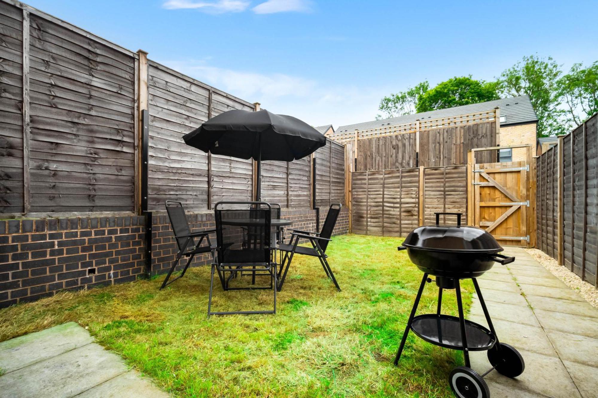 Luxury City Centre 5 Bed House With En-Suite, Bbq, On-Site Parking By Azura Nights Birmingham Exteriör bild